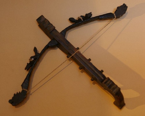 How to Build a Crossbow Easily