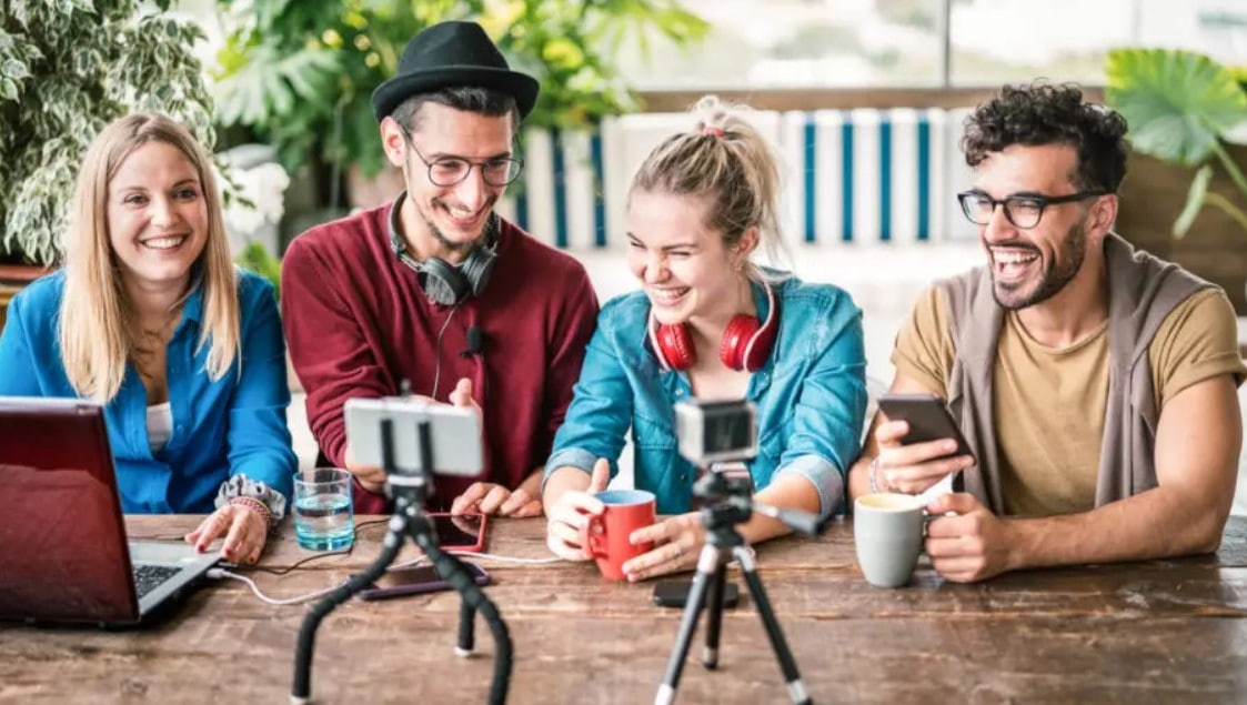 Monetize Your Knowledge And Build Online Community