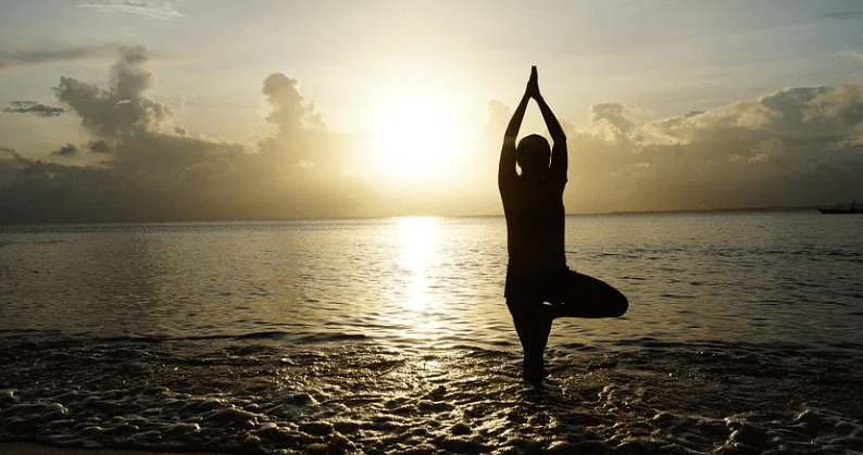 Yoga al atardecer